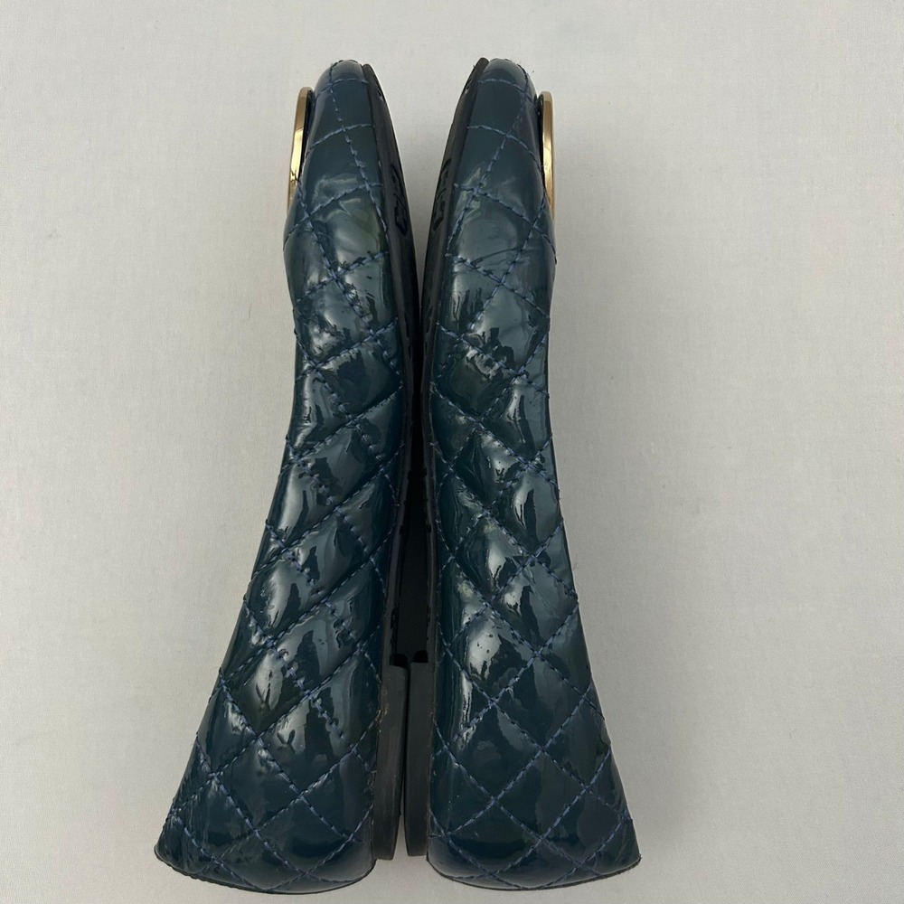 Tory Burch Quinn Ballet Flats Womens 6.5 Blue Quilted Patent Leather Gold Logo - Picture 8 of 11